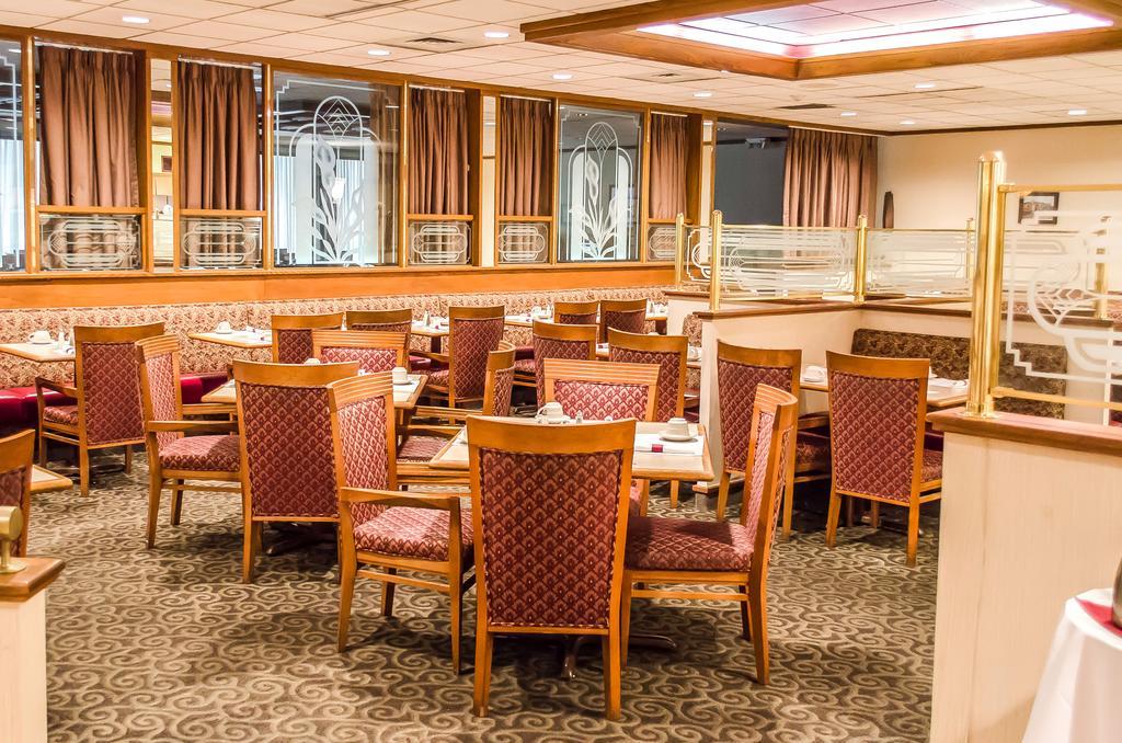 Norwood Inn Hudson Bagian luar foto